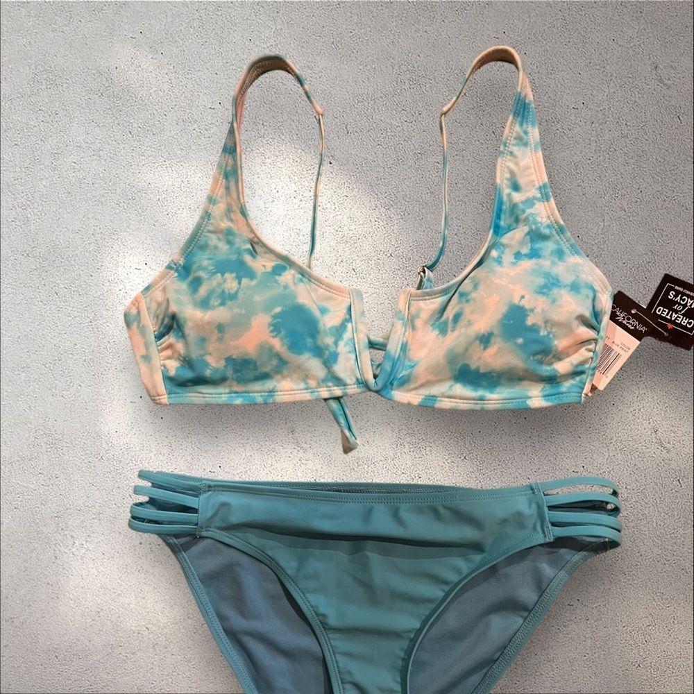 California Waves blue & white Bikini size L/XL